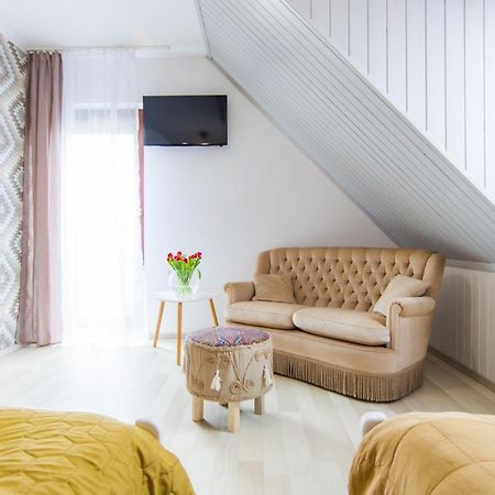 Gosciniec Pod Lipa Apartment Mikołajki Екстериор снимка