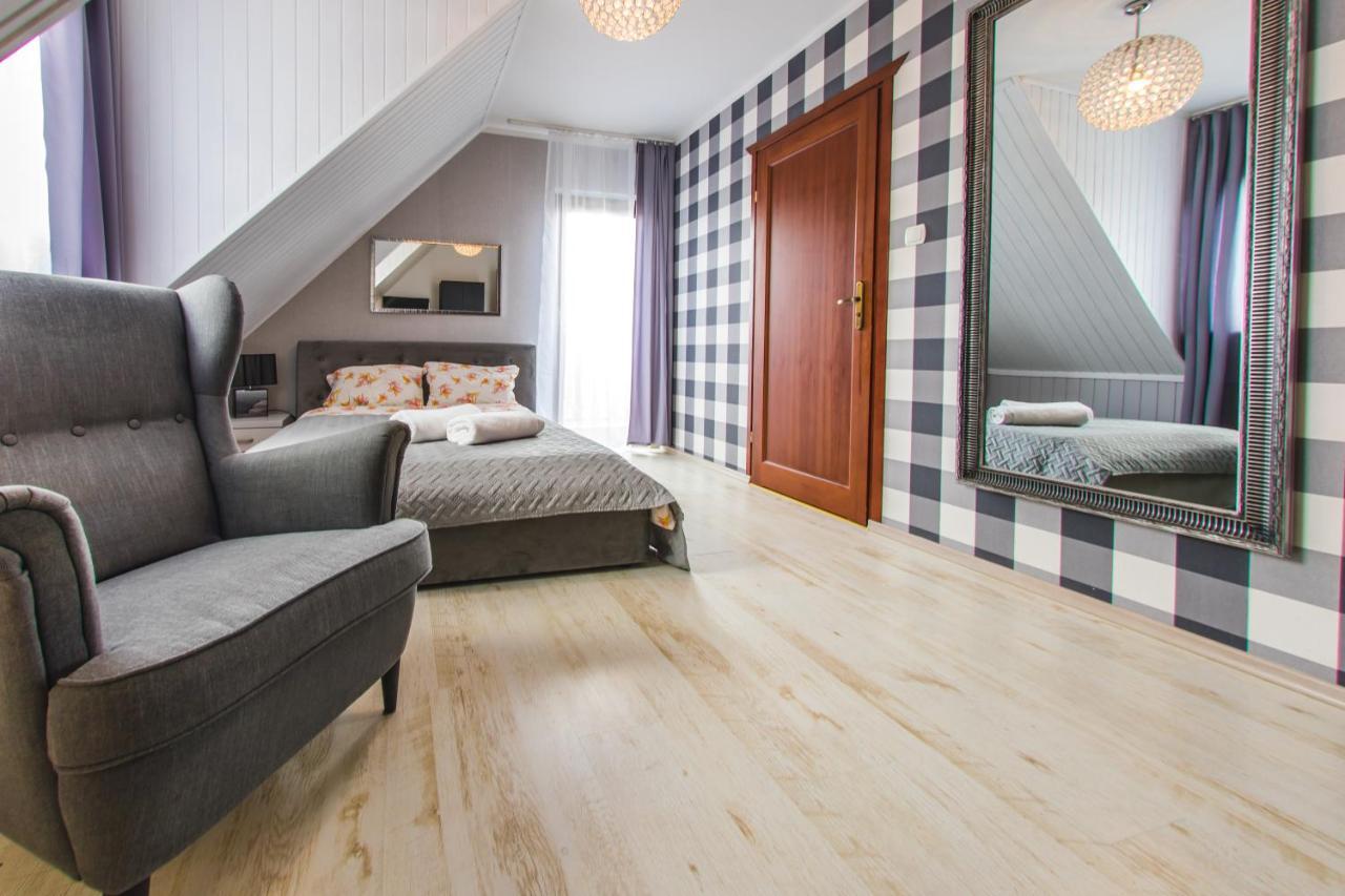 Gosciniec Pod Lipa Apartment Mikołajki Екстериор снимка