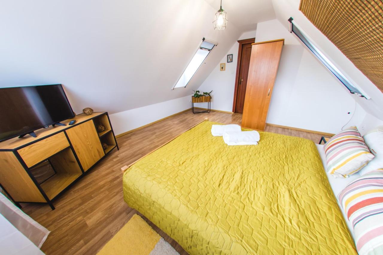 Gosciniec Pod Lipa Apartment Mikołajki Екстериор снимка
