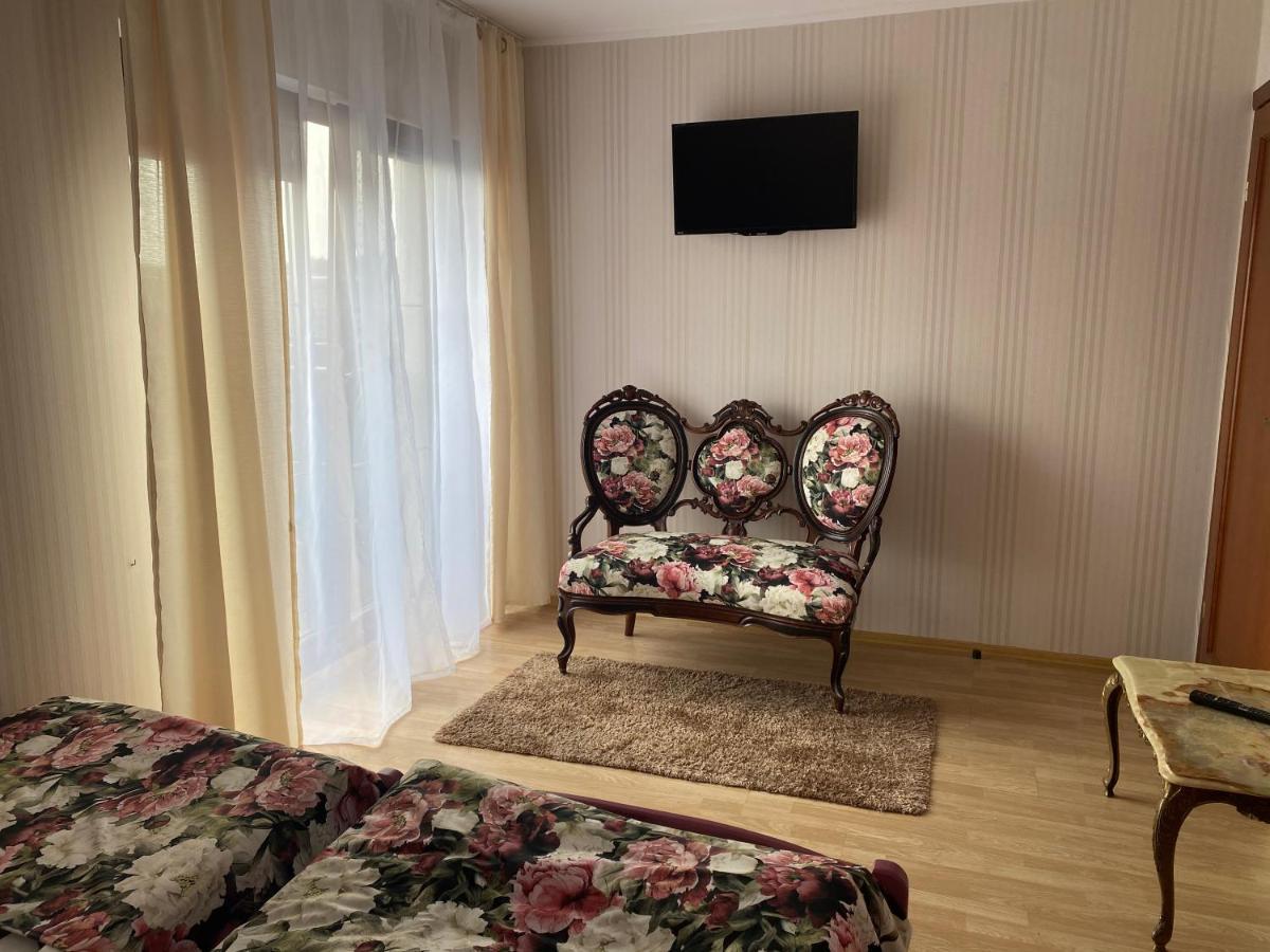 Gosciniec Pod Lipa Apartment Mikołajki Екстериор снимка