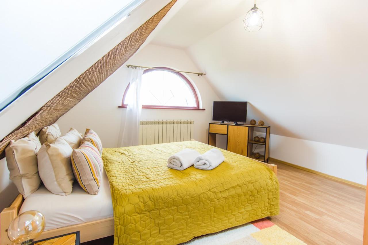 Gosciniec Pod Lipa Apartment Mikołajki Екстериор снимка