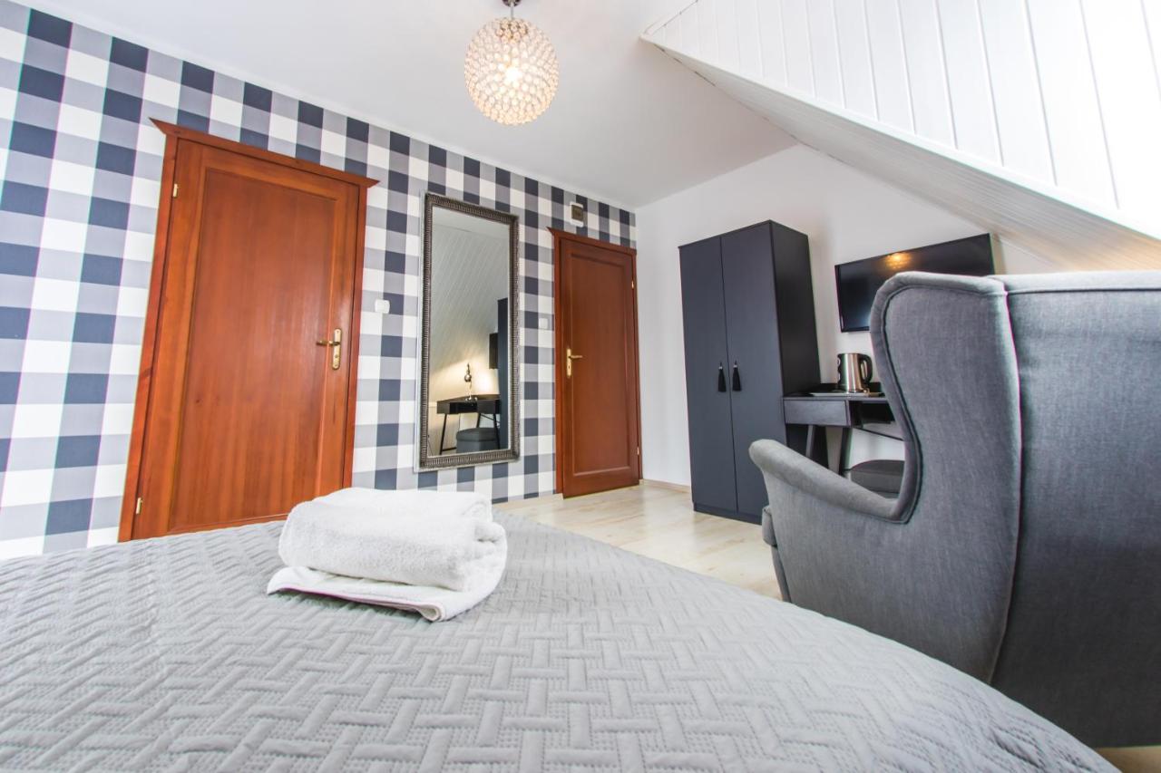 Gosciniec Pod Lipa Apartment Mikołajki Екстериор снимка