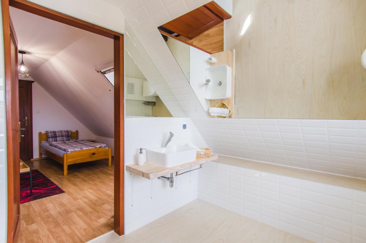 Gosciniec Pod Lipa Apartment Mikołajki Екстериор снимка