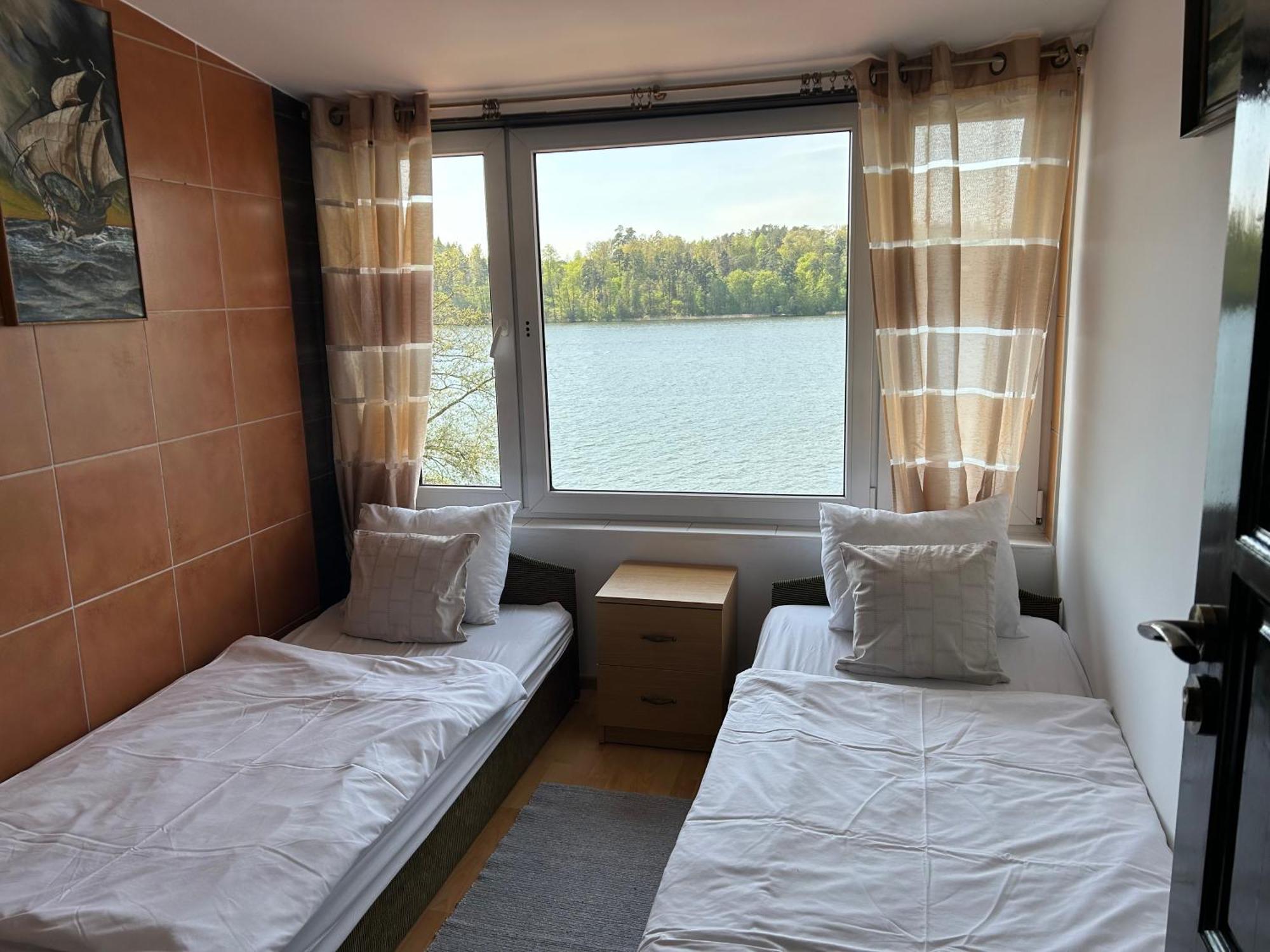 Gosciniec Pod Lipa Apartment Mikołajki Екстериор снимка