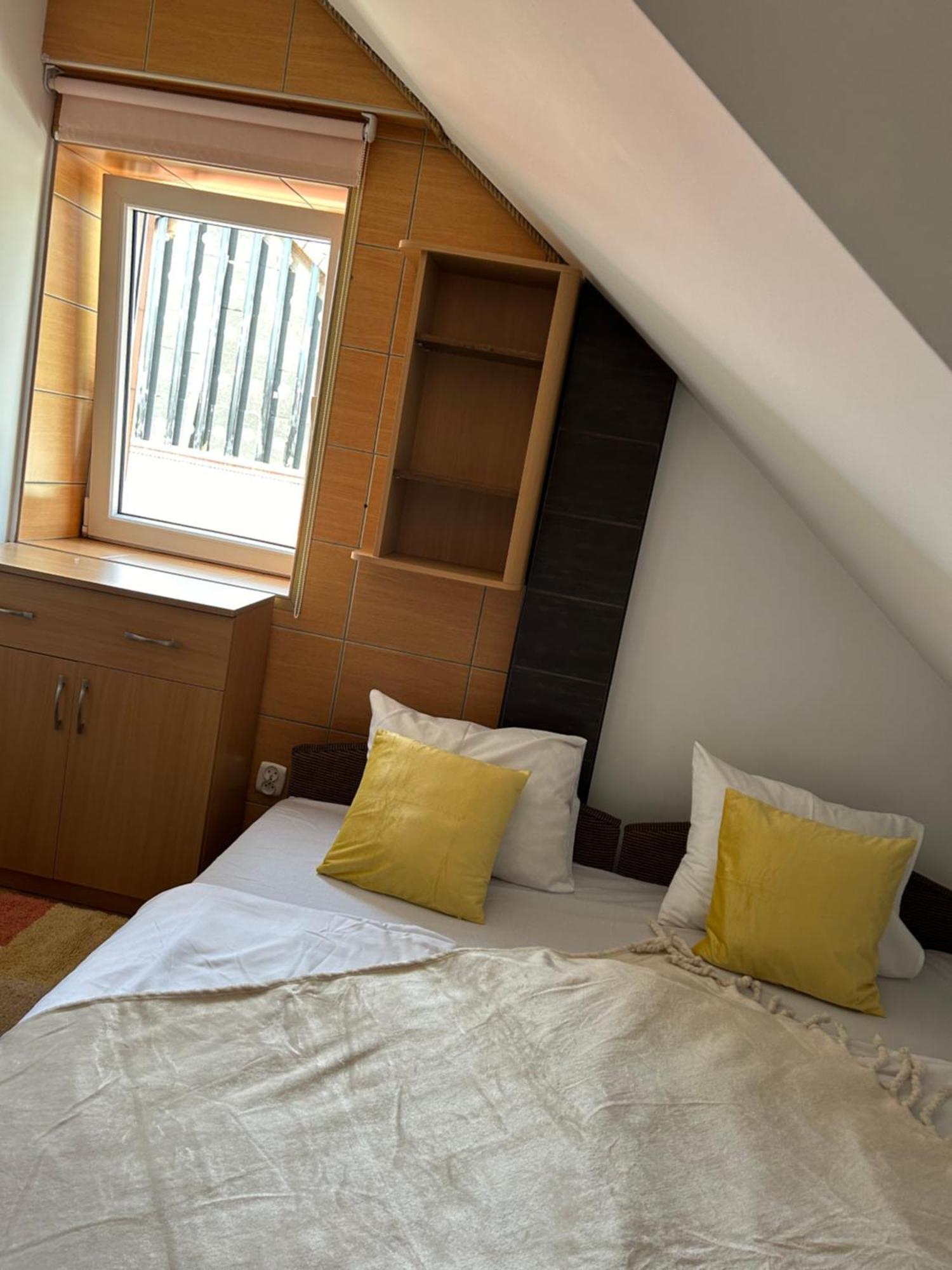 Gosciniec Pod Lipa Apartment Mikołajki Екстериор снимка