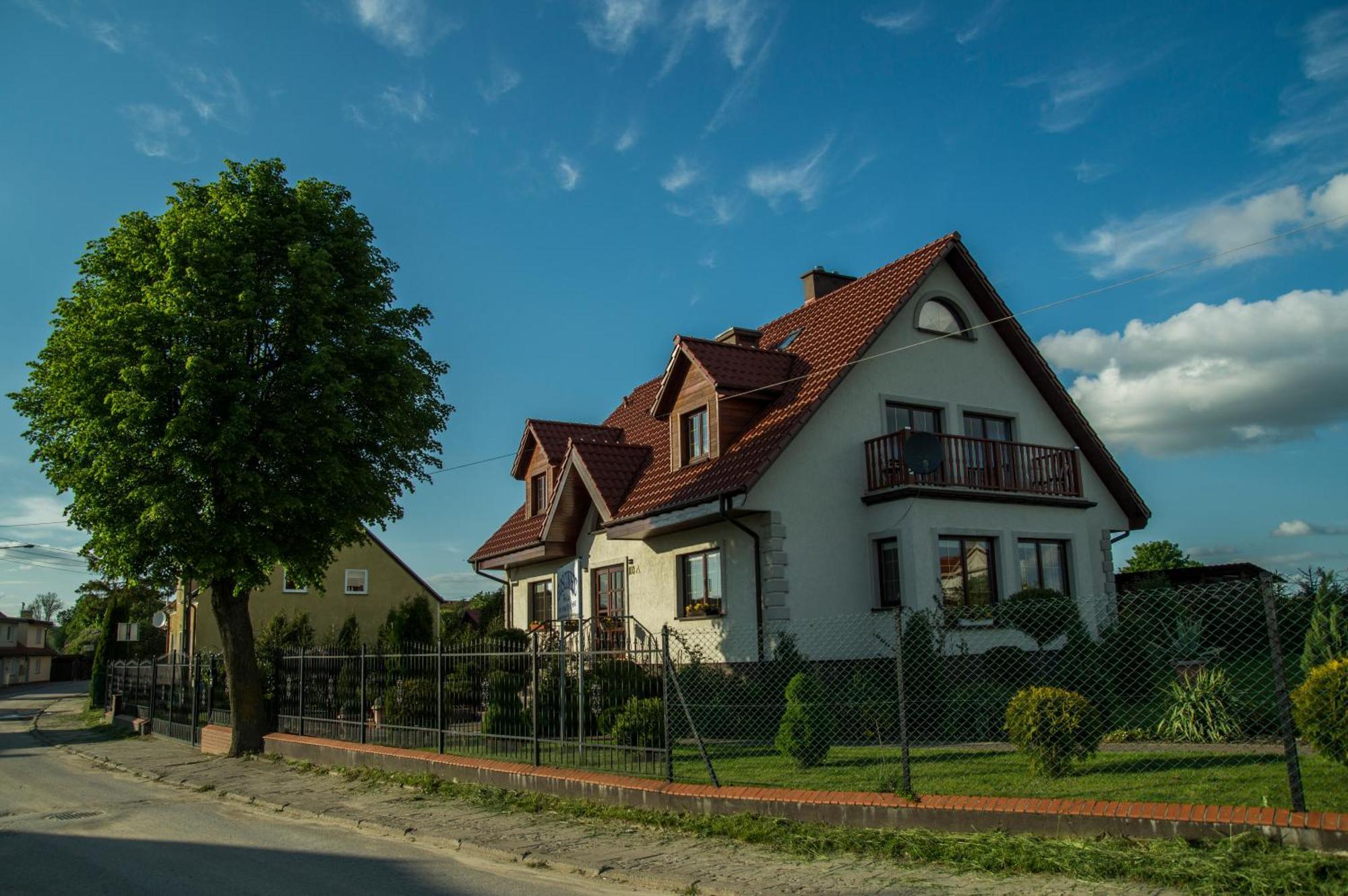 Gosciniec Pod Lipa Apartment Mikołajki Екстериор снимка