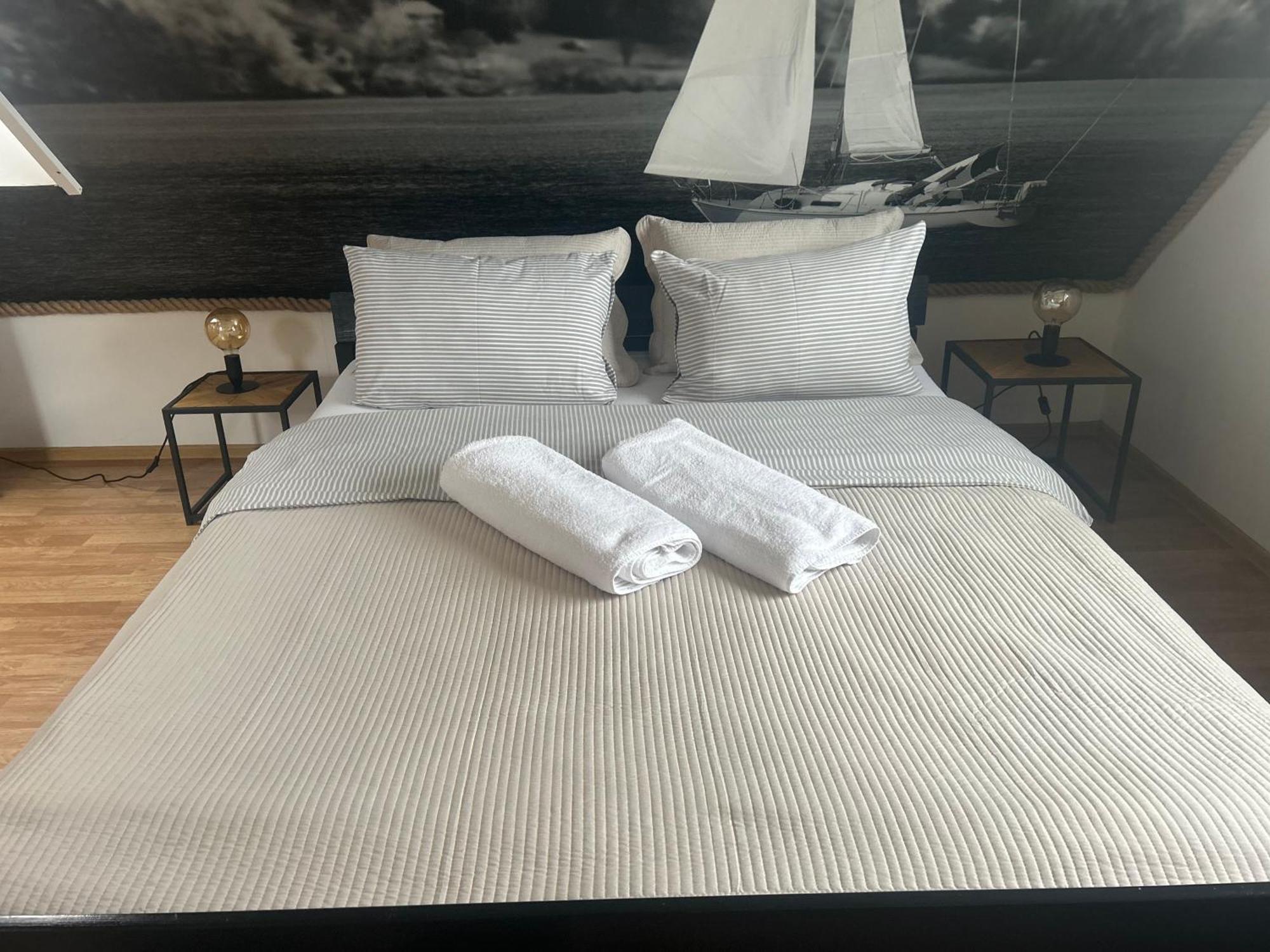 Gosciniec Pod Lipa Apartment Mikołajki Екстериор снимка