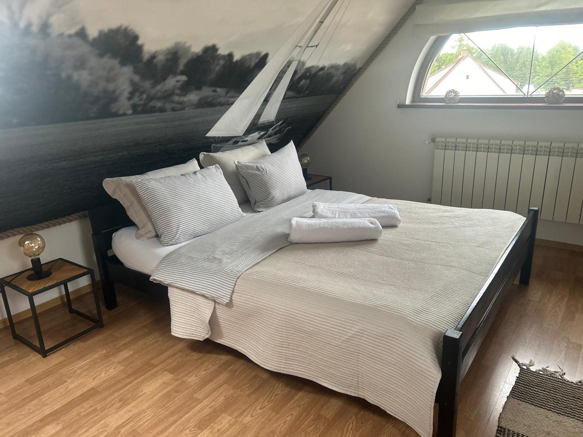 Gosciniec Pod Lipa Apartment Mikołajki Екстериор снимка