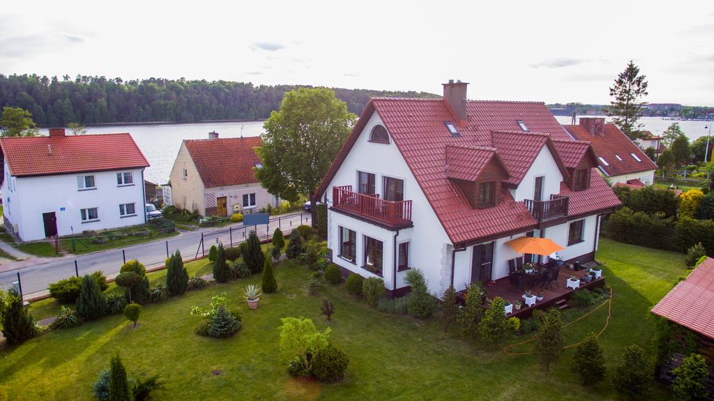 Gosciniec Pod Lipa Apartment Mikołajki Екстериор снимка
